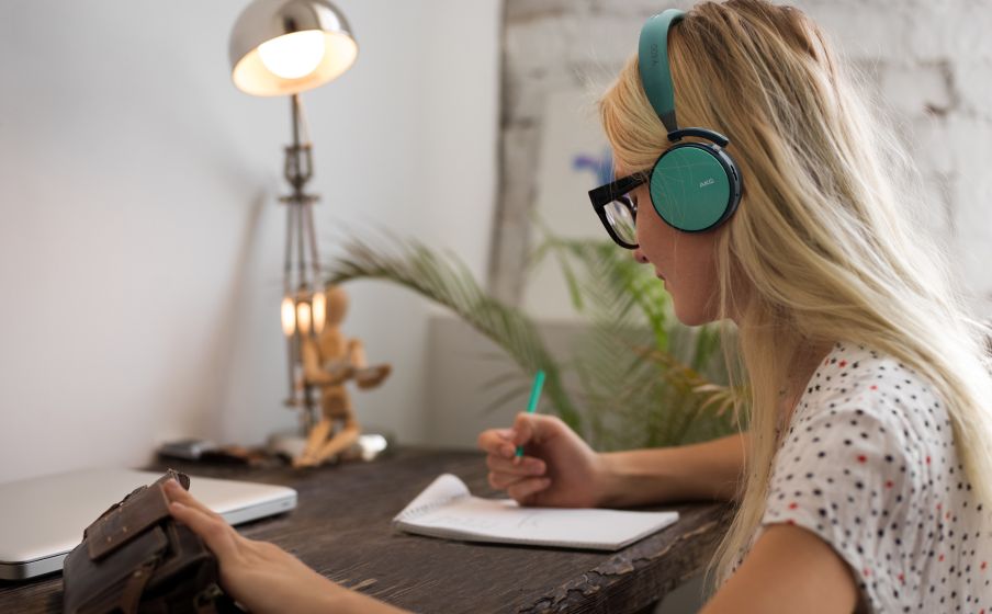 Akg y400 2025 amazon